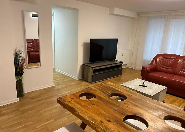 3-zimmer-wohnung Mit Terrasse In Zentraler Lage *