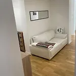3-zimmer-wohnung Mit Terrasse In Zentraler Lage *
