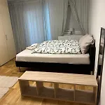 3-zimmer-wohnung Mit Terrasse In Zentraler Lage Apartment *